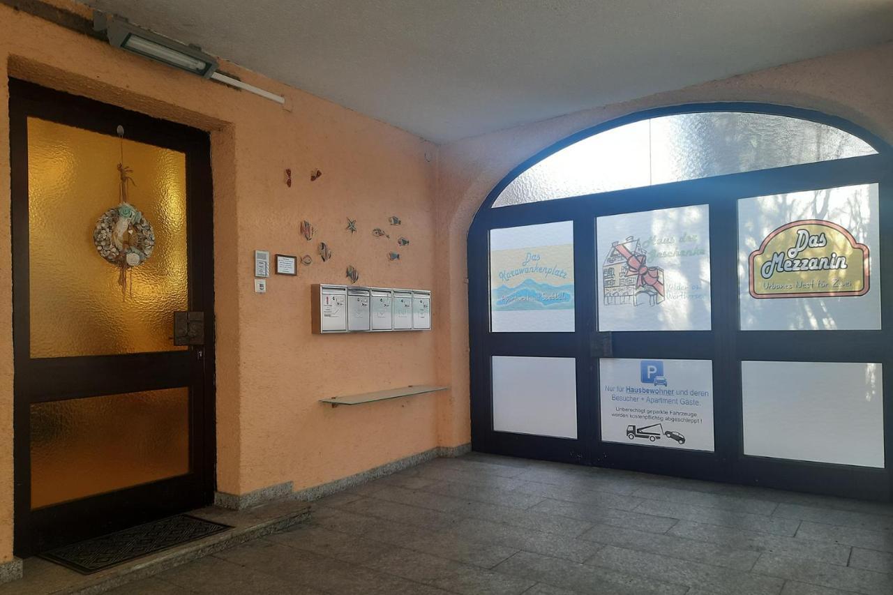 Haus Der Geschenke - Carinthia Apartment Velden am Woerthersee Exterior photo